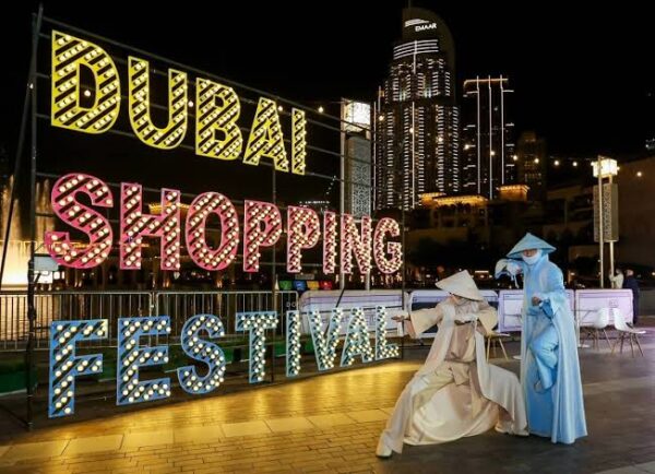 Shopping Fest & New Year Spectacle, Dubai, UAE, Dec 28, 2025 - 3 Jan 2026