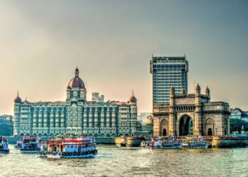 Explore the highlights of Mumbai, Mumbai India. (Open)